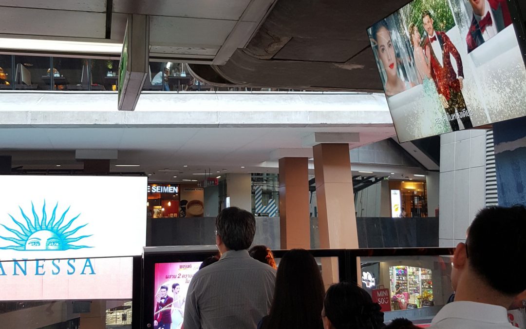 Screens and I-Screams: Mobile Mania in Bangkok
